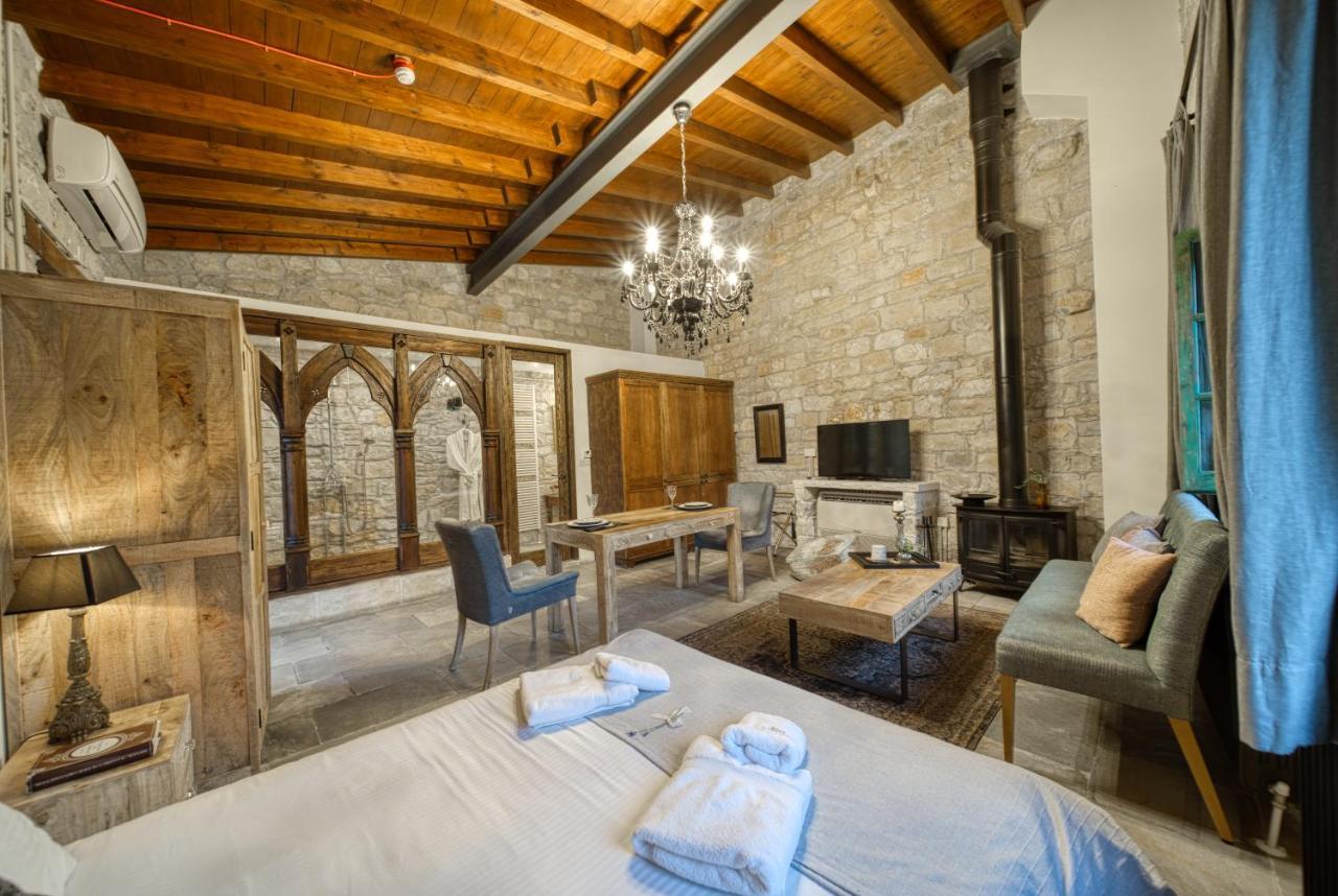 Oinou Strata - Adults Only Bed & Breakfast Vouni Exterior photo