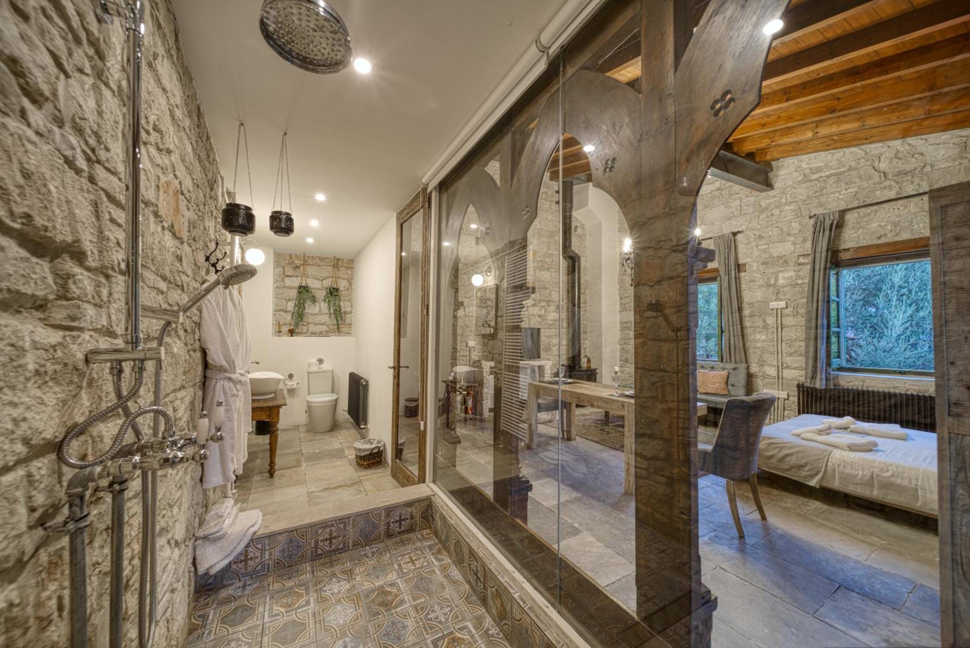 Oinou Strata - Adults Only Bed & Breakfast Vouni Room photo